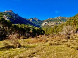 Vistas del hueco de San Blas en la ruta de marcha nórdica