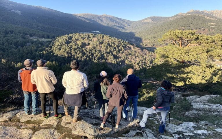 Marcha nórdica en la Sierra de Guadarrama