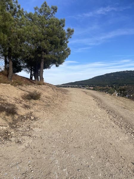 Pista para la práctica de marcha nórdica en Moralzarzal