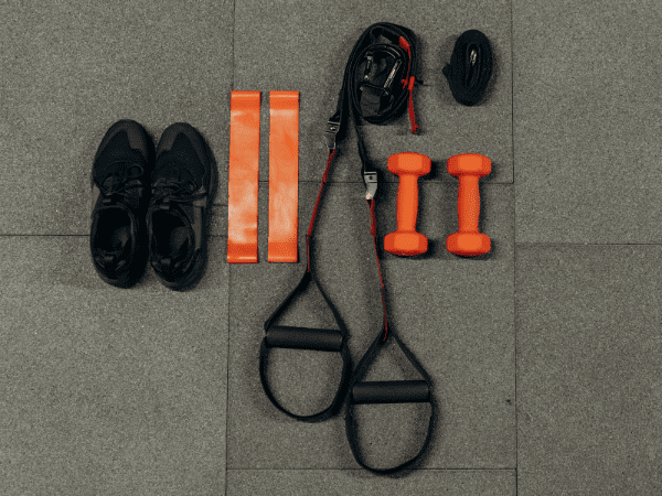 Equipamiento para una clase de marcha nórdica en Moralzarzal.