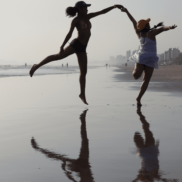 Marcha nórdica y dance en la playa